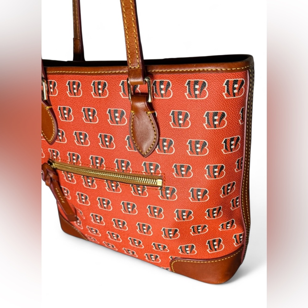 Dooney & Bourke x NFL Cincinnati Bengals Tote Bag - Picture 6 of 9